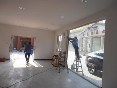 依语店面开荒保洁案例